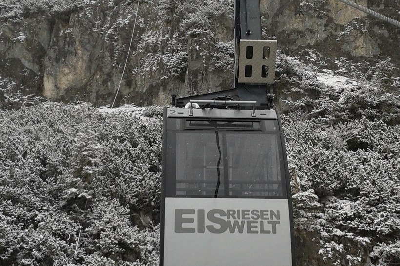 Eisriesenwelt_1.jpg