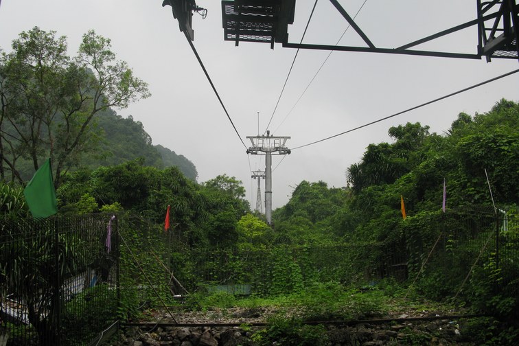 Huong Pagoda Cable Car