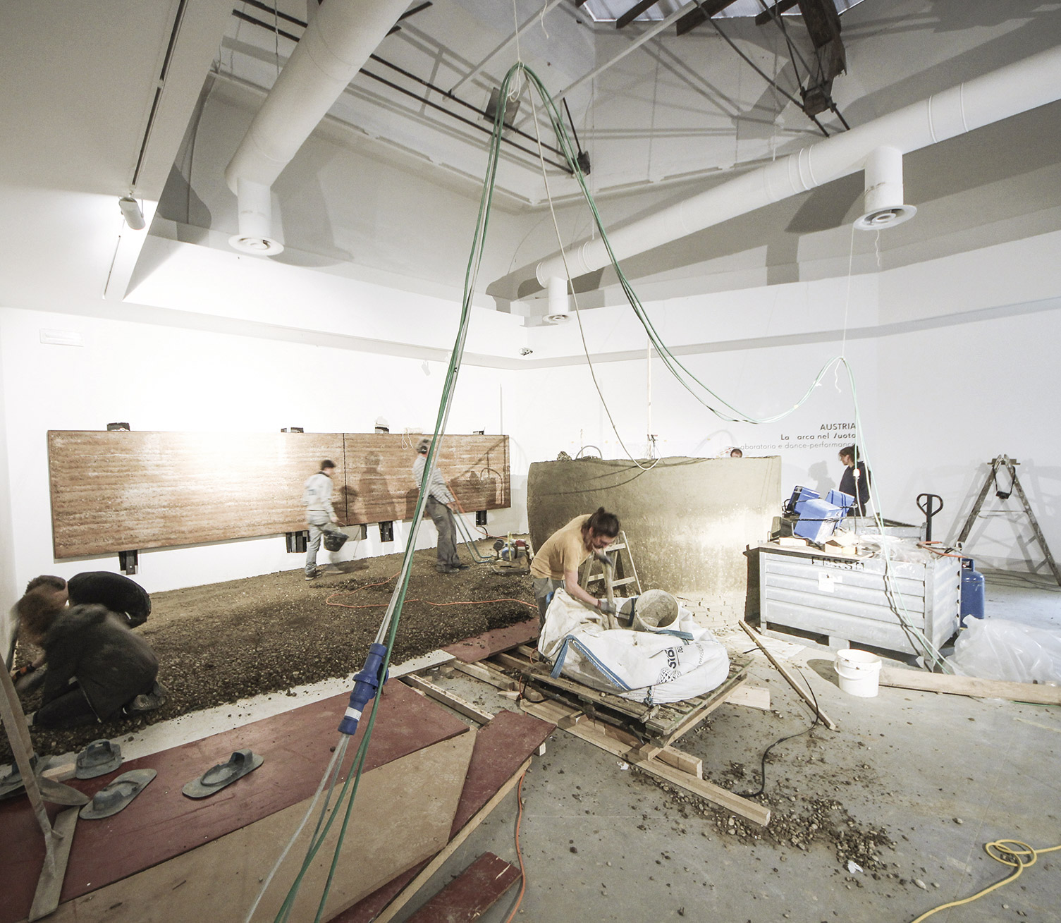 Mud-Works!_15'-Venice-Biennale_∏-Stefano-Mori-19.jpg