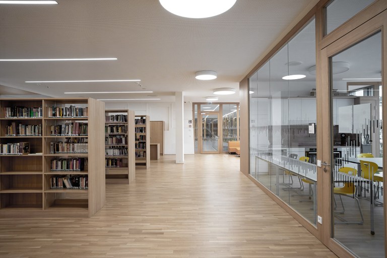 BIBLIOTHEK.jpg