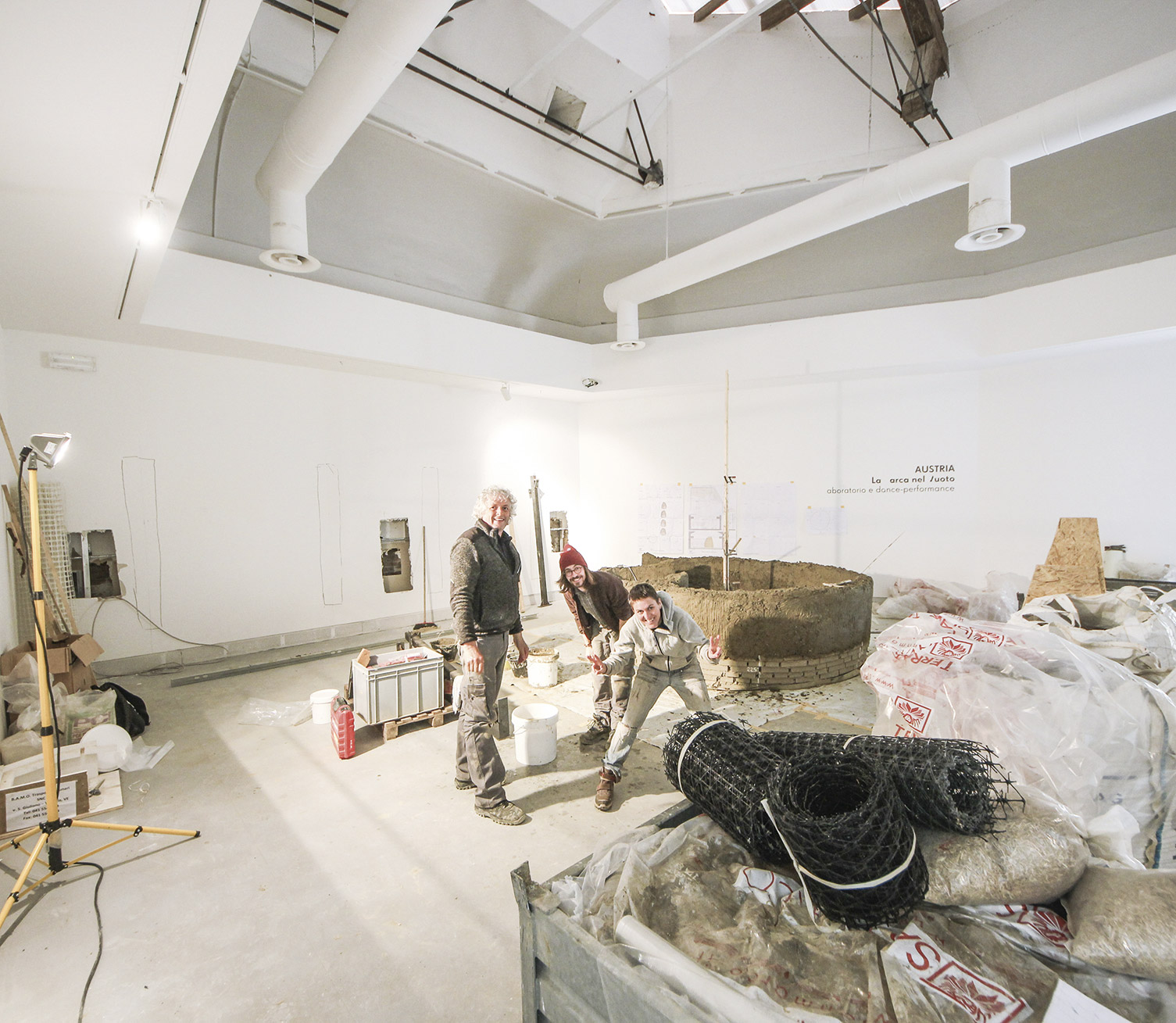 Mud-Works!_15'-Venice-Biennale_∏-Stefano-Mori-6.jpg